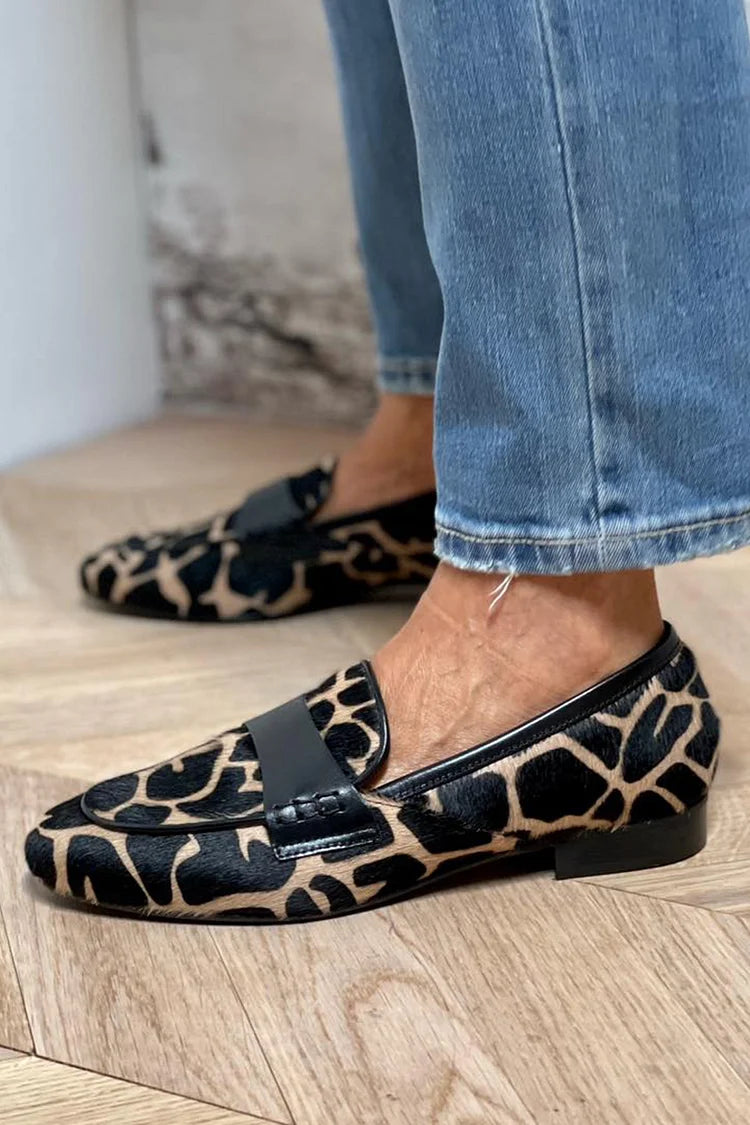 Daphne | Animal Print Loafer With Elegant Detail
